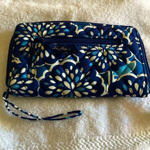 Vera Bradley blue floral print zippered wallet